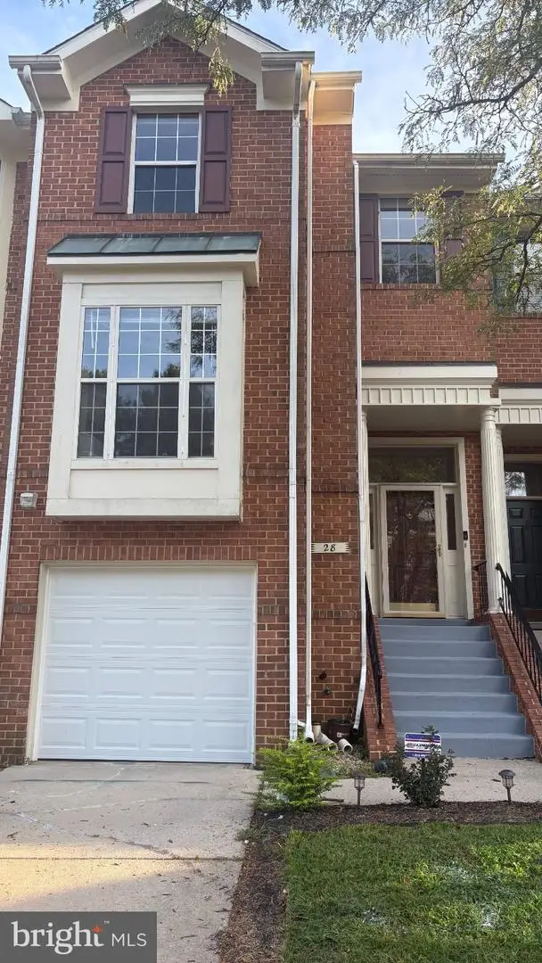 28 Suncroft Ct, Silver Spring, MD 20904 - #2