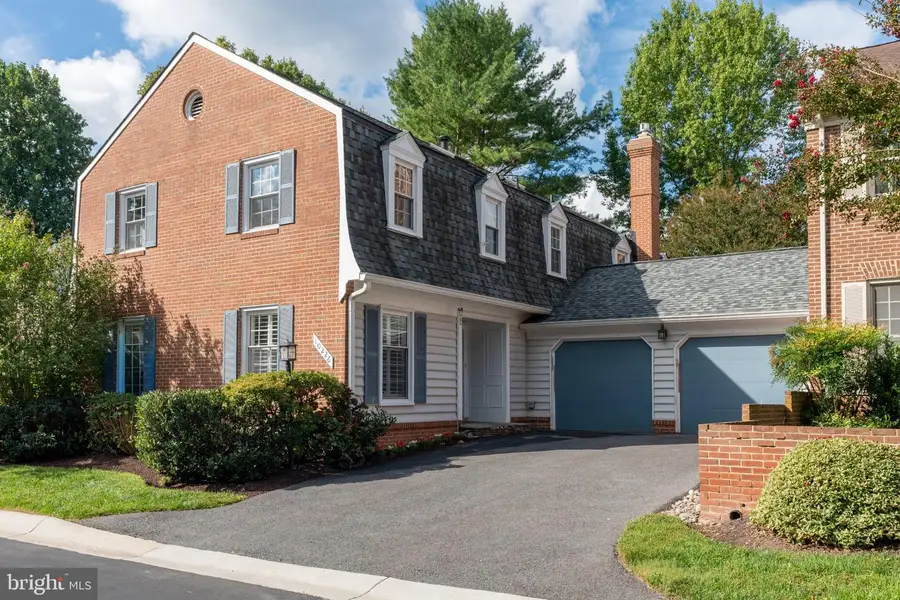 10226 Democracy Ln, Potomac, MD 20854 - #2