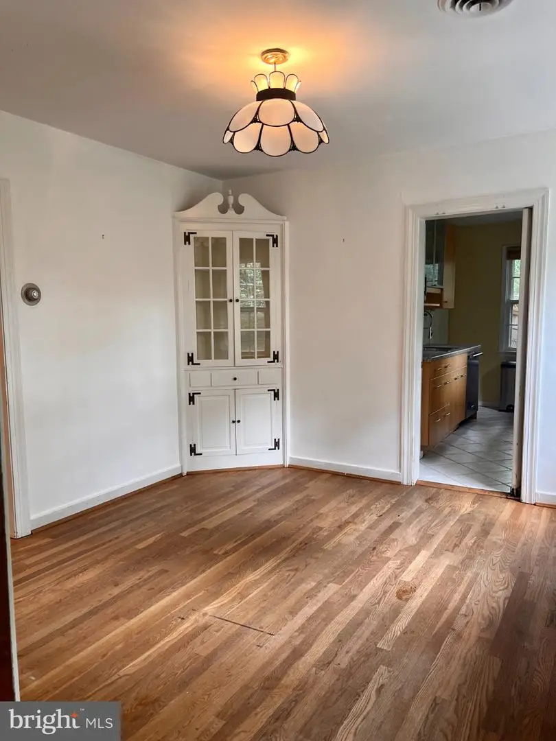 6821 Barr Rd, Bethesda, MD 20816 - #3