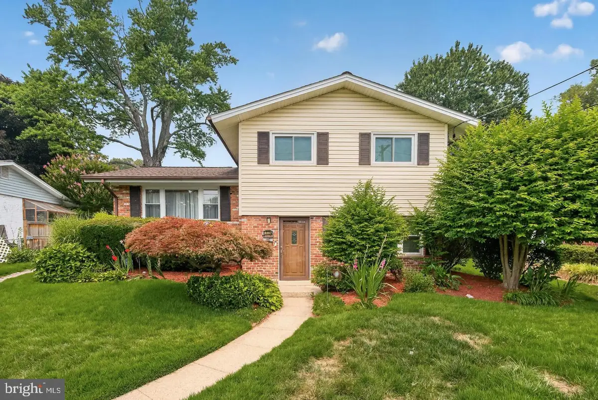 4107 Tulare Dr, Silver Spring, MD 20906 - #1