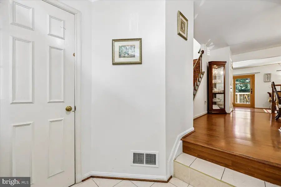 10623 Pine Haven Ter, North Bethesda, MD 20852 - #3