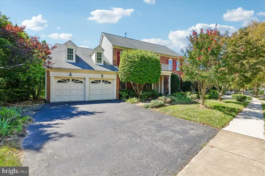 21400 Manor View Cir, Germantown, MD 20879 - #2