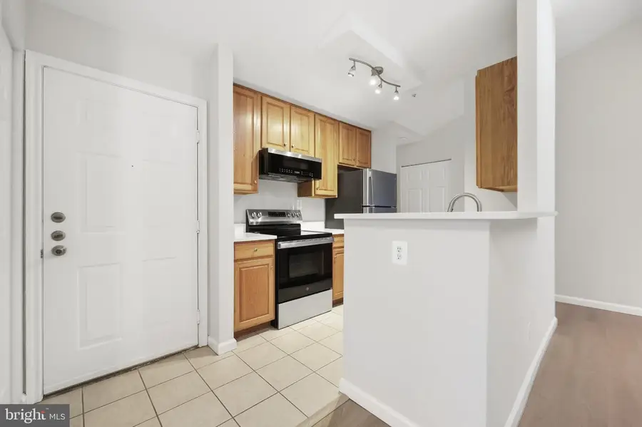 18500 Boysenberry Dr #145-51, Gaithersburg, MD 20879 - #3