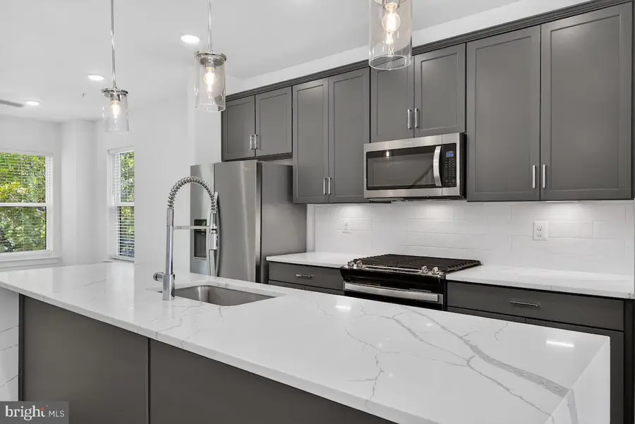 1531 Piccard Dr, Rockville, MD 20850 - #3