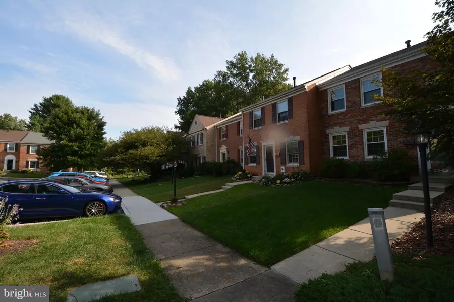 27 Midline Ct, Gaithersburg, MD 20878 - #3