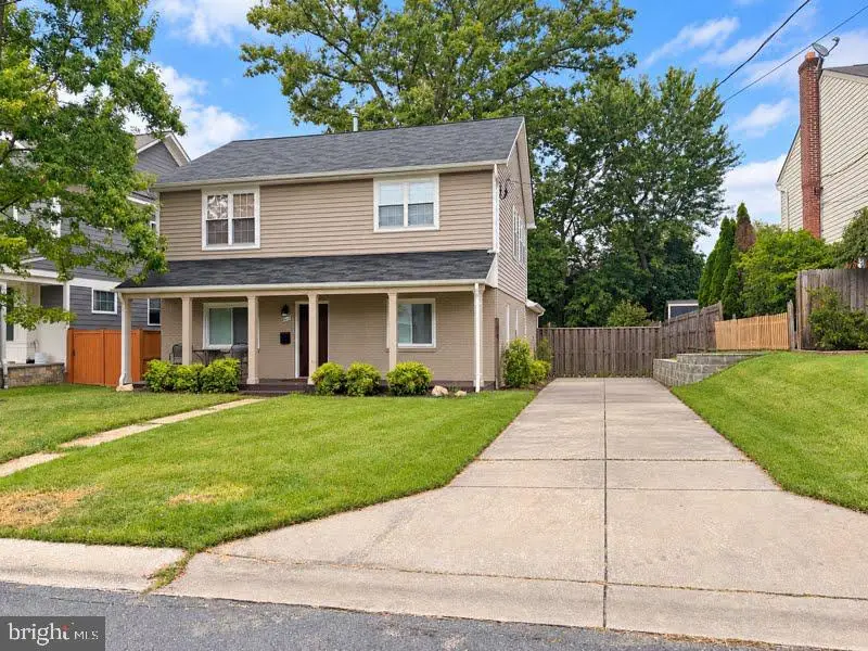 4413 Colchester Dr, Kensington, MD 20895 - #1