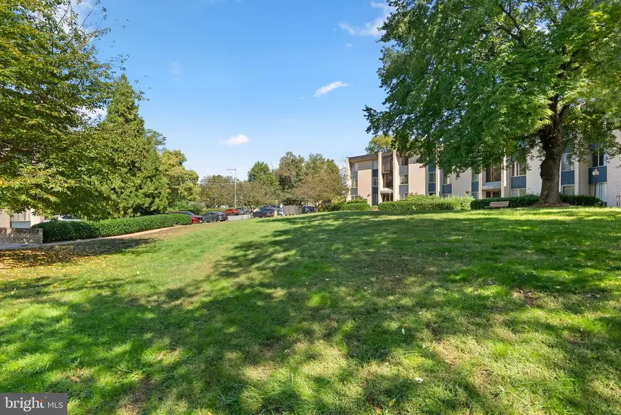 2505 Baltimore Rd #2505-7, Rockville, MD 20853 - #3