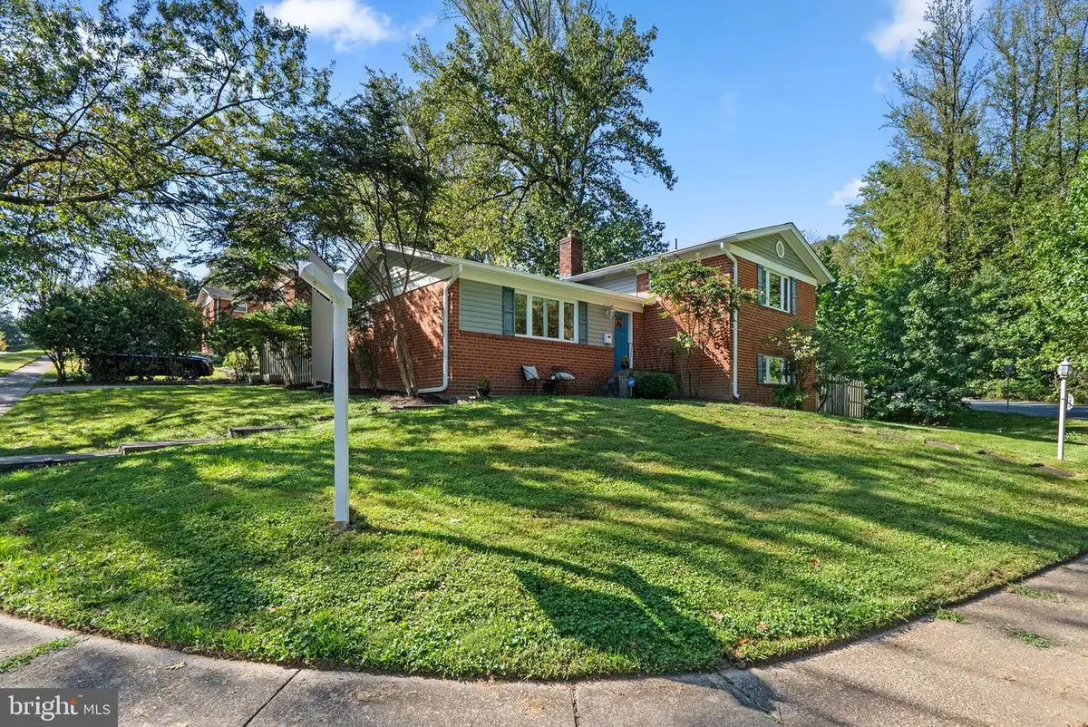 8810 Spring Valley Rd, Chevy Chase, MD 20815 - #1