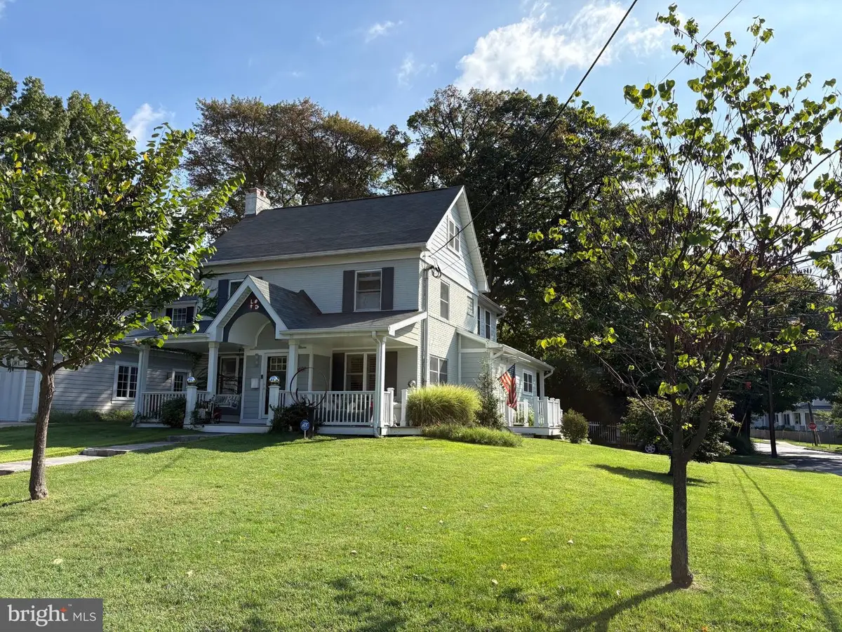 8601 Hempstead Ave, Bethesda, MD 20817 - #1