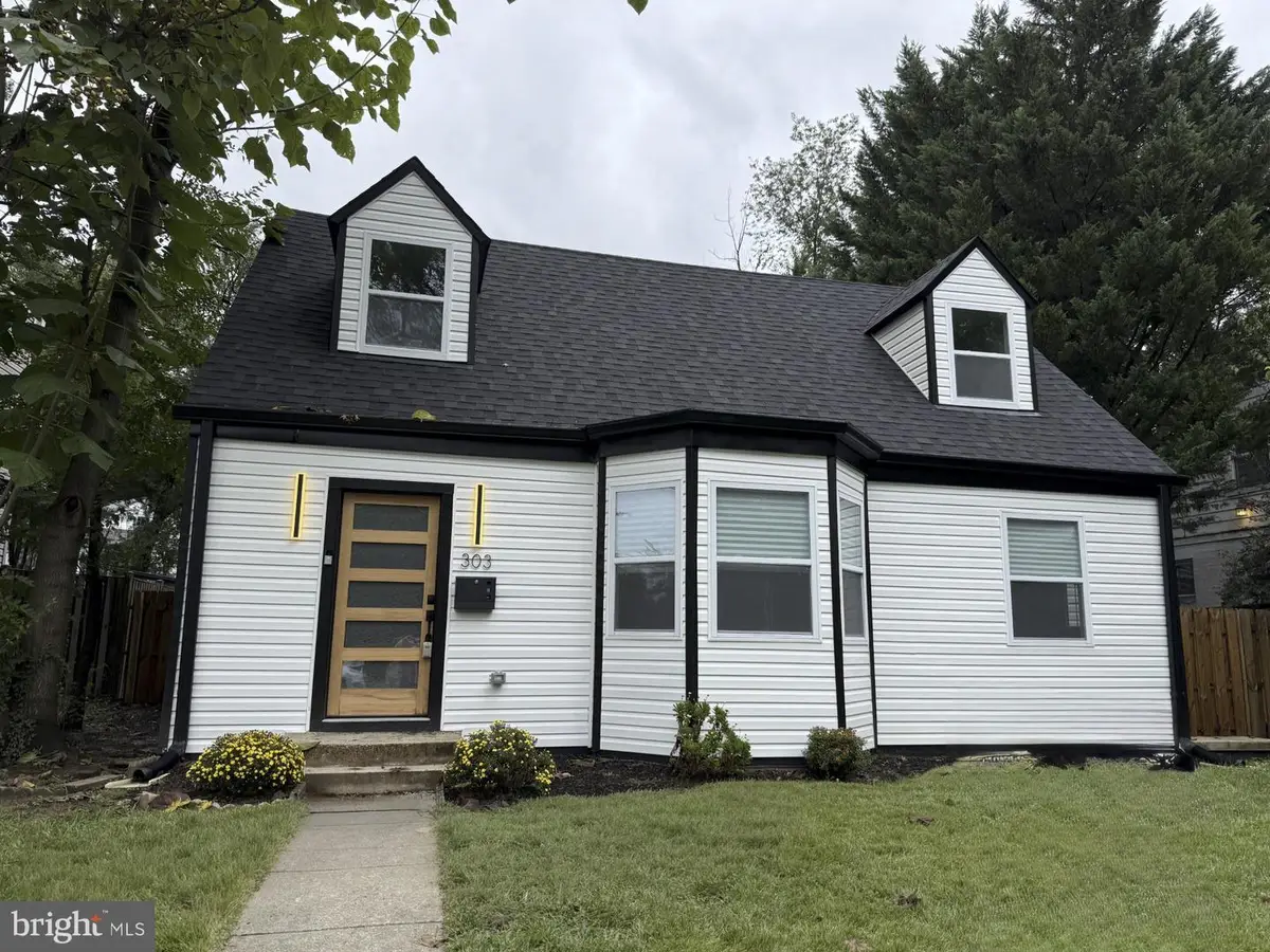 303 Leighton Ave, Silver Spring, MD 20901 - #1