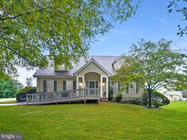 24201 Cadillac Dr, GAITHERSBURG, MD 20882