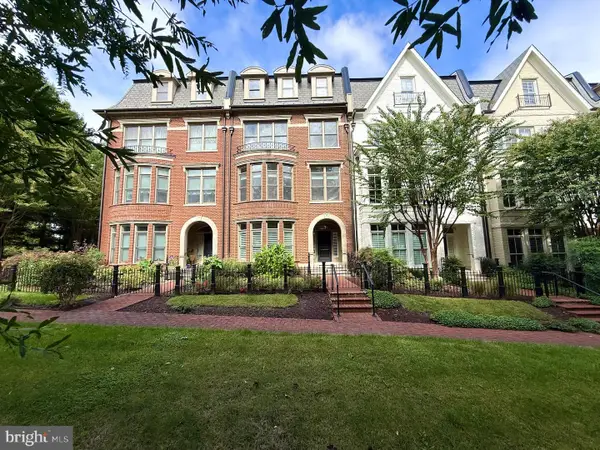 10777 Symphony Park Dr, NORTH BETHESDA, MD 20852