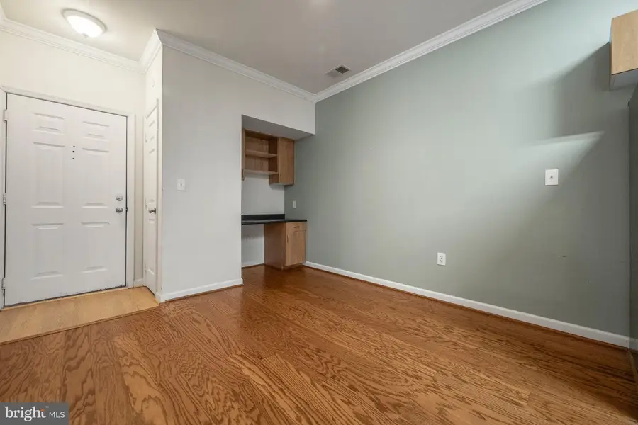 19609 Galway Bay Cir #202, Germantown, MD 20874 - #3