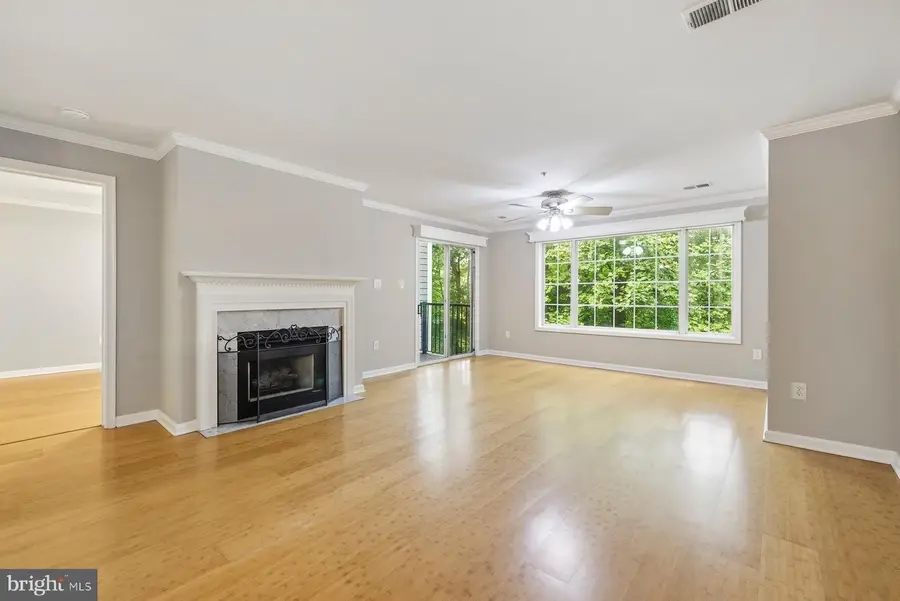 20404 Shore Harbour Dr #3-h, Germantown, MD 20874 - #3
