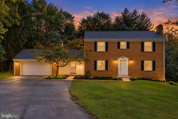 28405 Honeysuckle Dr, DAMASCUS, MD 20872