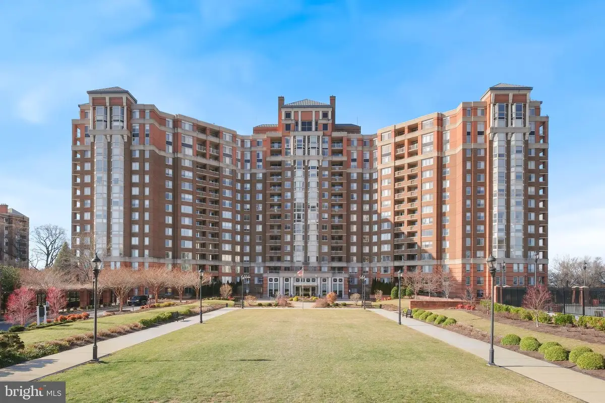 5809 Nicholson Ln #305, Rockville, MD 20852 - #1