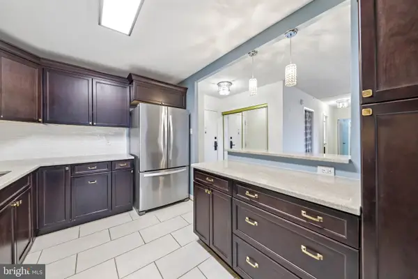 11801 Rockville Pike #213, ROCKVILLE, MD 20852