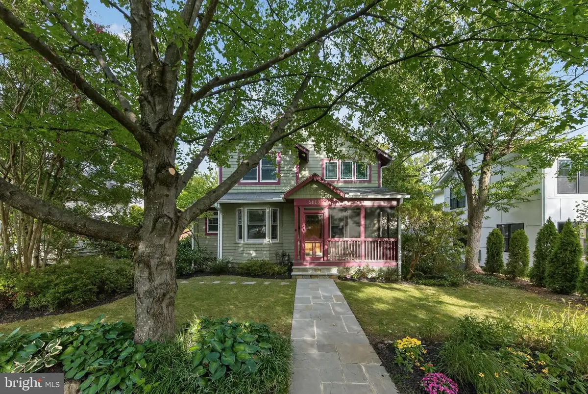 6819 Delaware St, Chevy Chase, MD 20815 - #1