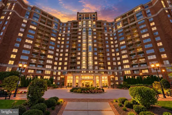5809 Nicholson Ln #202, NORTH BETHESDA, MD 20852