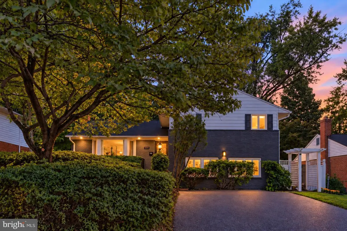 5910 Greentree Rd, Bethesda, MD 20817 - #1