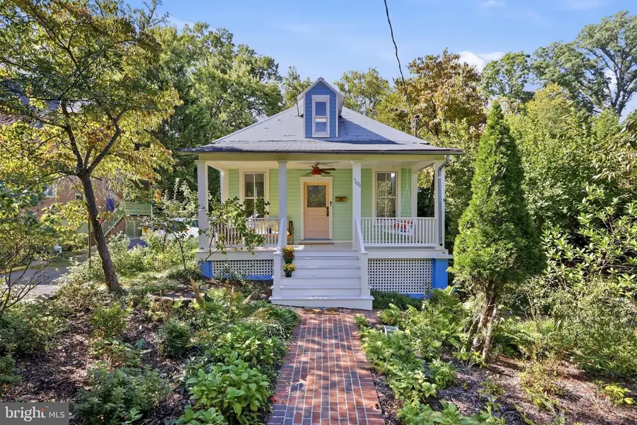 7108 Holly Ave, Takoma Park, MD 20912 - #2