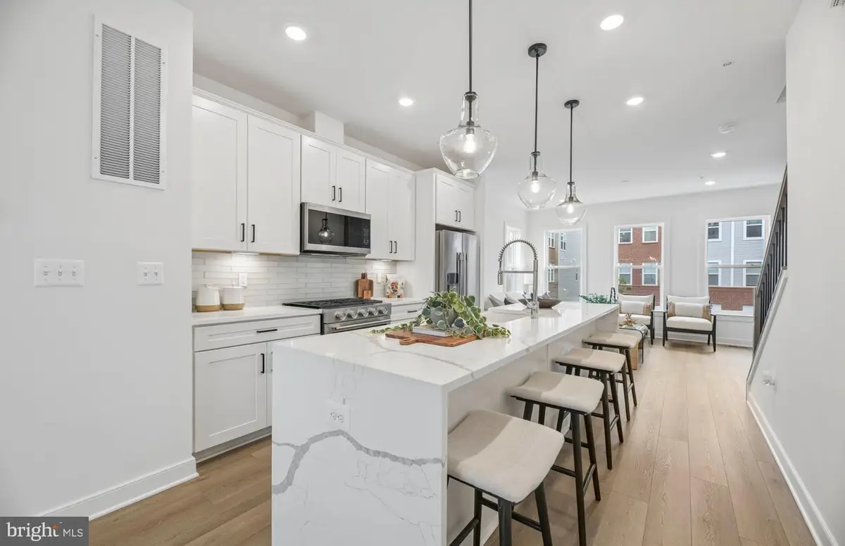 2042 Henson Norris St, Rockville, MD 20850 - #1