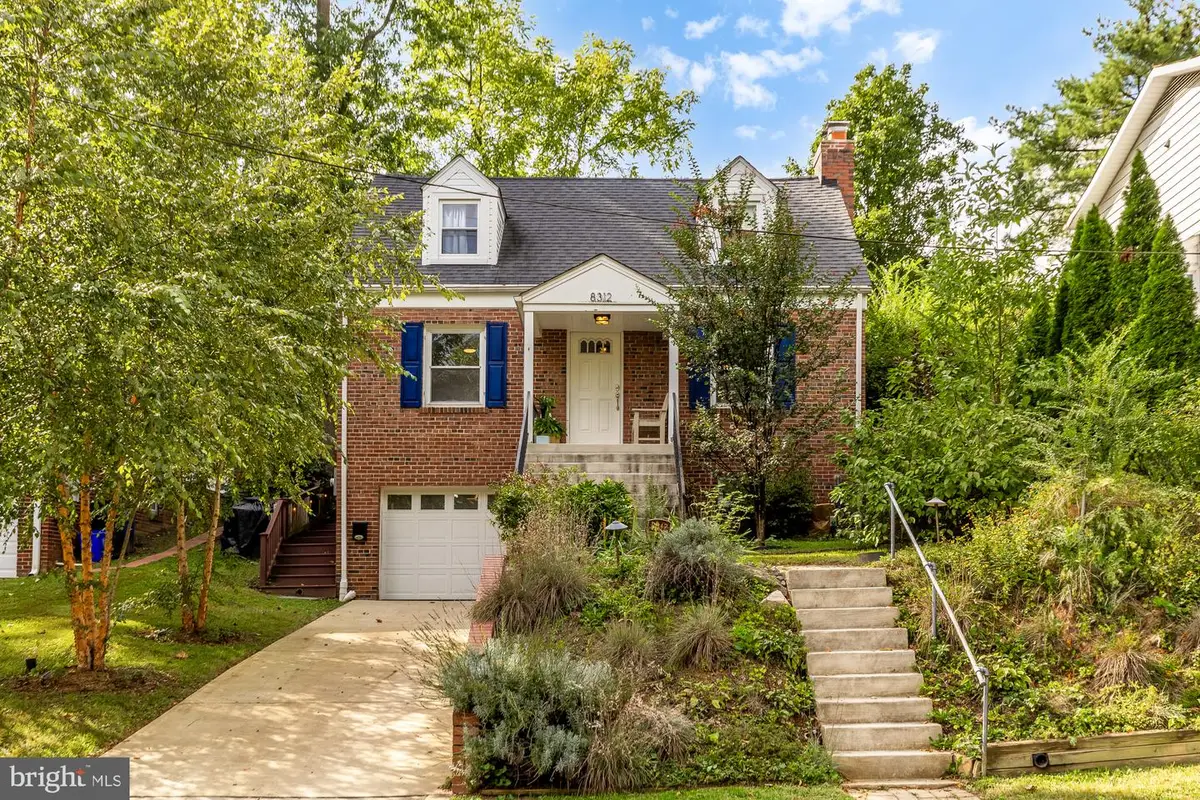 8312 Greenwood Ave, Takoma Park, MD 20912 - #1