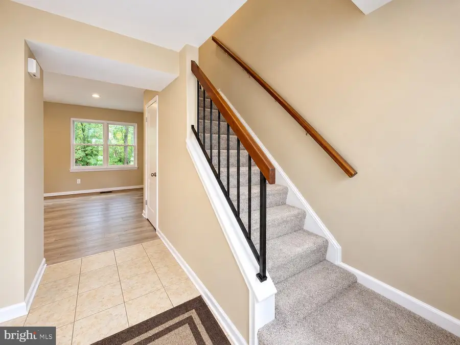 11634 Summer Oak Dr, Germantown, MD 20874 - #3