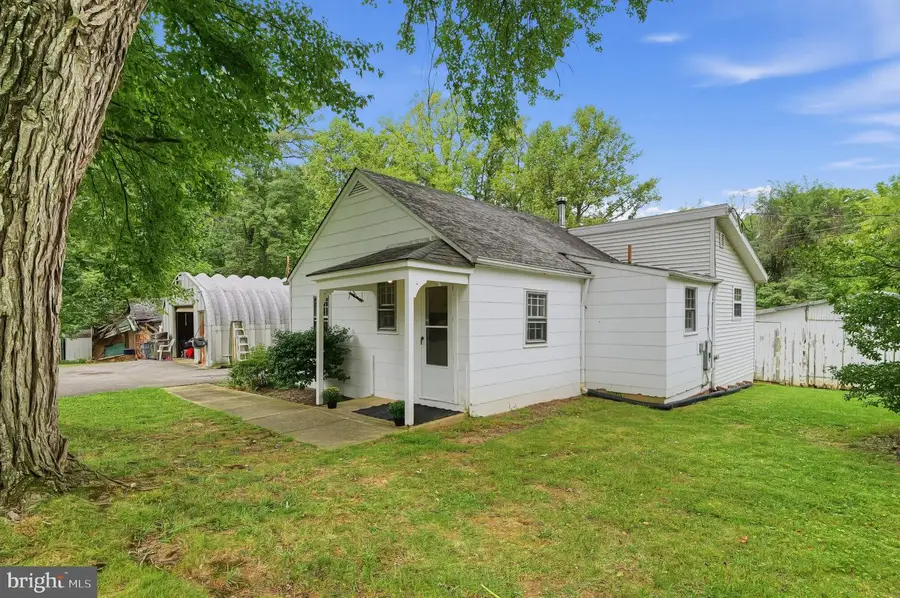 17110 Longdraft Rd, Gaithersburg, MD 20878 - #2