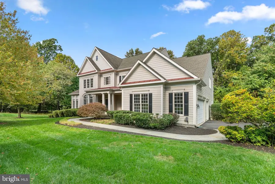 21300 Golf Estates Dr, Gaithersburg, MD 20882 - #2