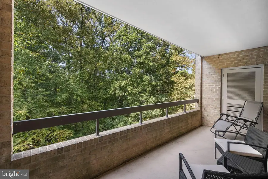 11410 Strand Dr #r-207, Rockville, MD 20852 - #3