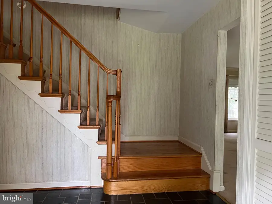 15208 Carrolton Rd, Rockville, MD 20853 - #3