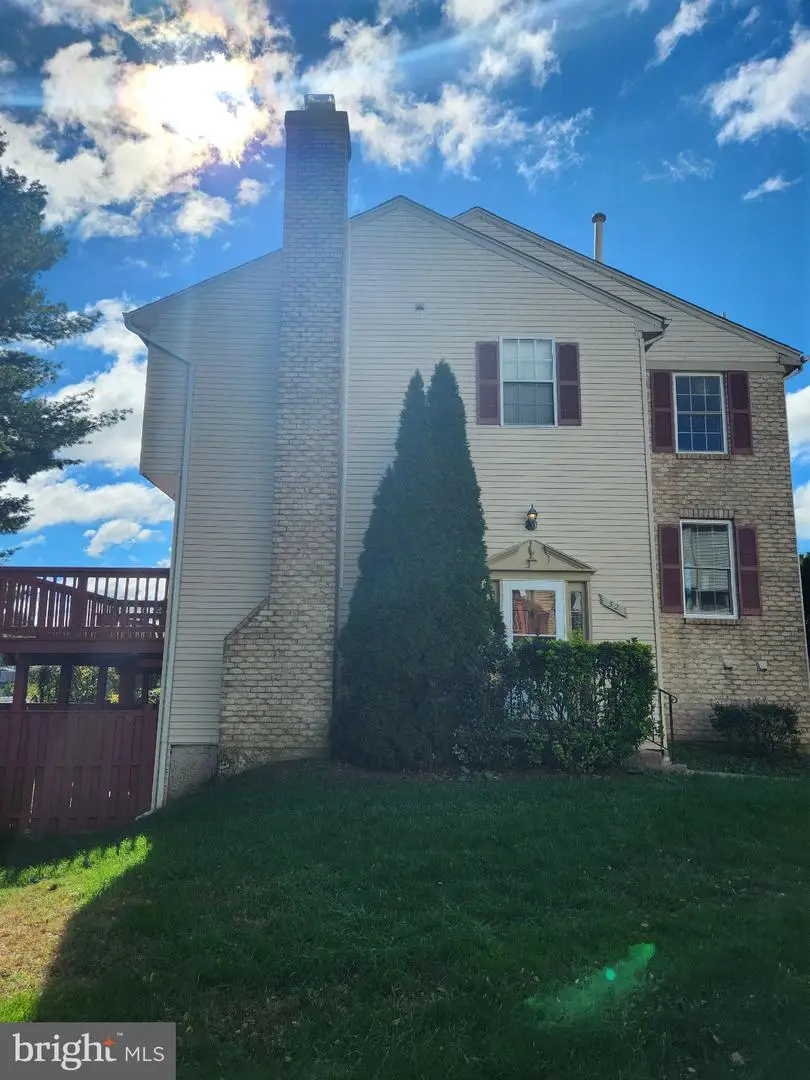 32 Sebastiani Blvd, Gaithersburg, MD 20878 - #1