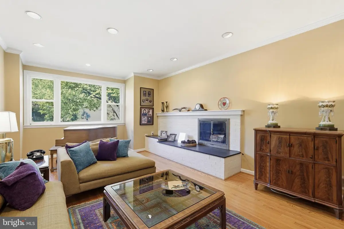 9107 Brierly Rd, Chevy Chase, MD 20815 - #1