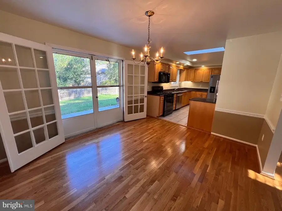 19001 Bloomfield Rd, Olney, MD 20832 - #2