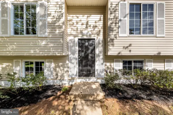 18312 Quondal Ct, GAITHERSBURG, MD 20877