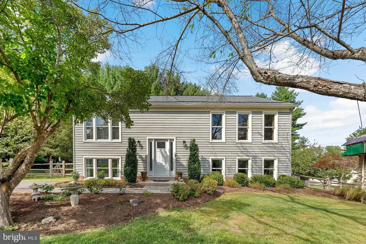 12205 Horse Center Rd, North Potomac, MD 20878 - #1