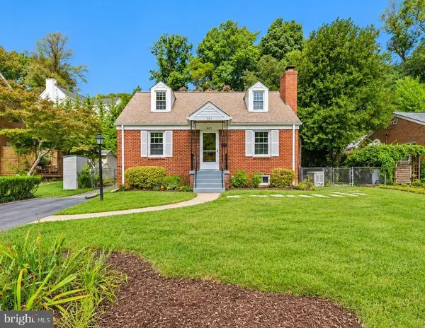 403 Williamsburg Dr N, SILVER SPRING, MD 20901