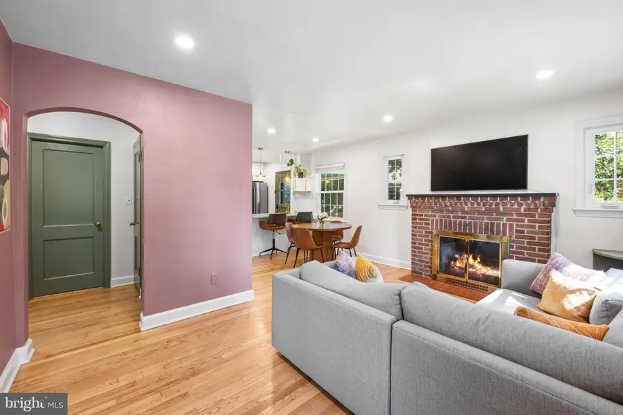 403 Williamsburg Dr N, Silver Spring, MD 20901 - #3