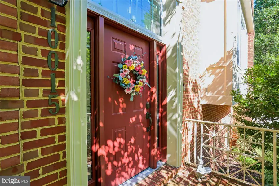 10015 Sterling Ter, Rockville, MD 20850 - #2