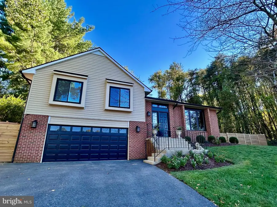 10916 Broad Green Ter, Potomac, MD 20854 - #2