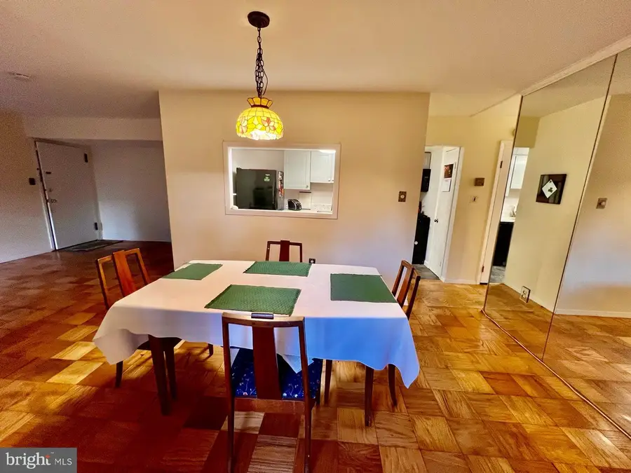 12203 Braxfield Ct #18, Rockville, MD 20852 - #2