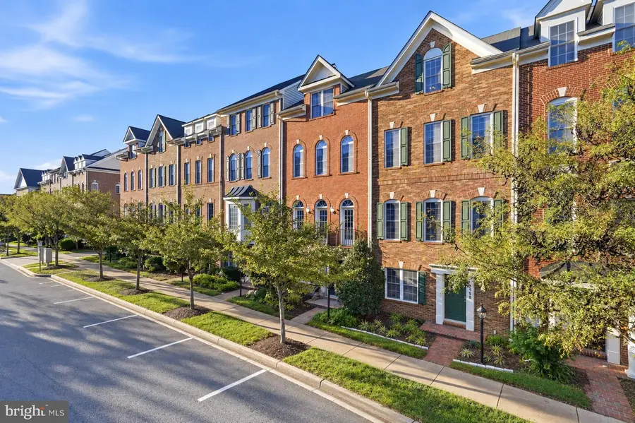 658 Raven Ave, Gaithersburg, MD 20877 - #3