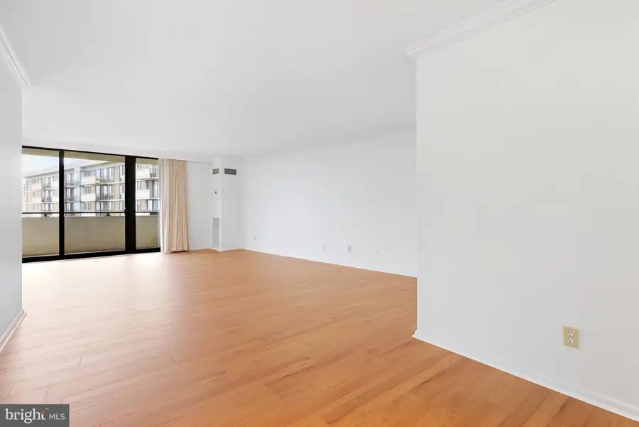 4620 N Park Ave #1505, Chevy Chase, MD 20815 - #3