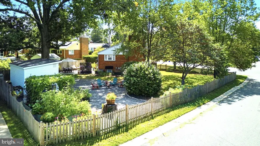 10401 Haywood Dr, Silver Spring, MD 20902 - #3