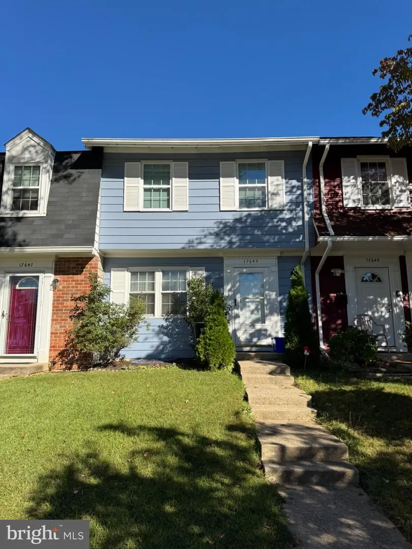 17645 Larchmont Ter, Gaithersburg, MD 20877 - #1