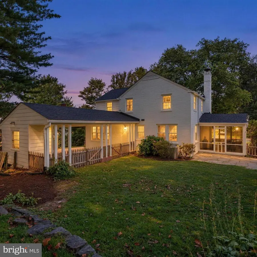 5908 Cromwell Dr, Bethesda, MD 20816 - #2