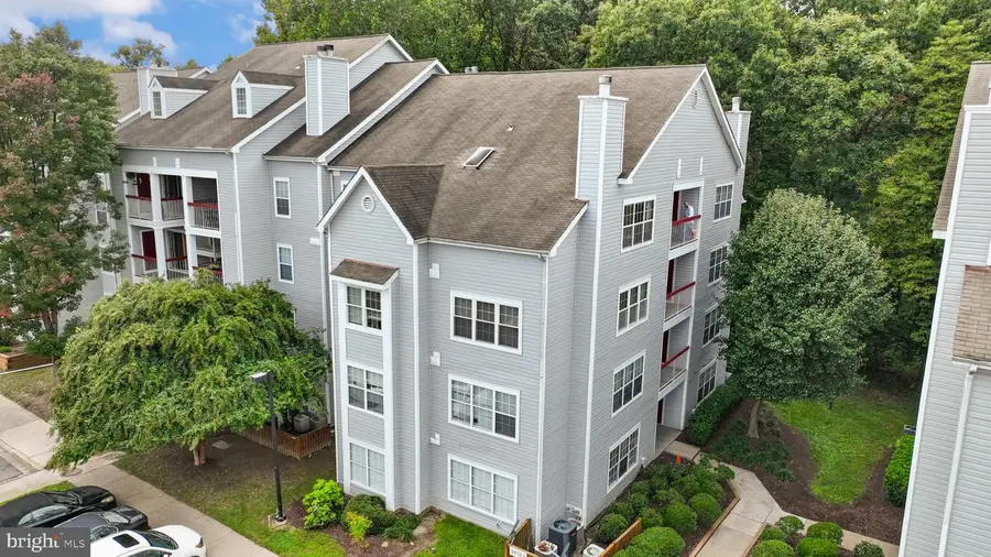 18512 Boysenberry Dr #201, Gaithersburg, MD 20879 - #2