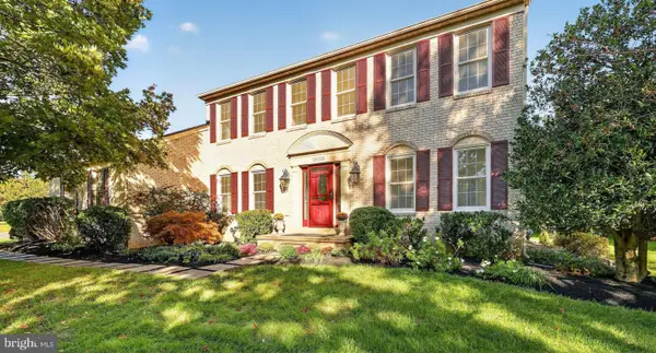15113 Briarcliff Manor Way, BURTONSVILLE, MD 20866