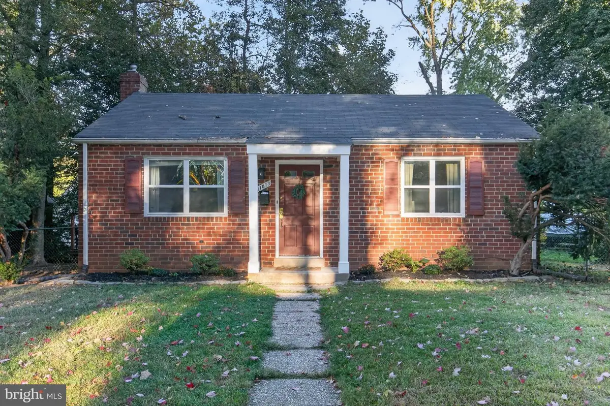 11813 College View Dr, Silver Spring, MD 20902 - #1